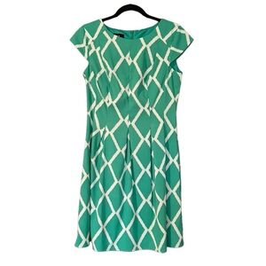 AGB‎ Green White Sleeveless Dress Zip Back | Women’s Size 10